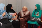 ajja Toghieda Abrahams&Ḥajja Sherifa Khan&Ḥajja Latiefa Abrahams&Hajja Amina Omar at the Laingville Milad al-Nabi Celebrations.JPG